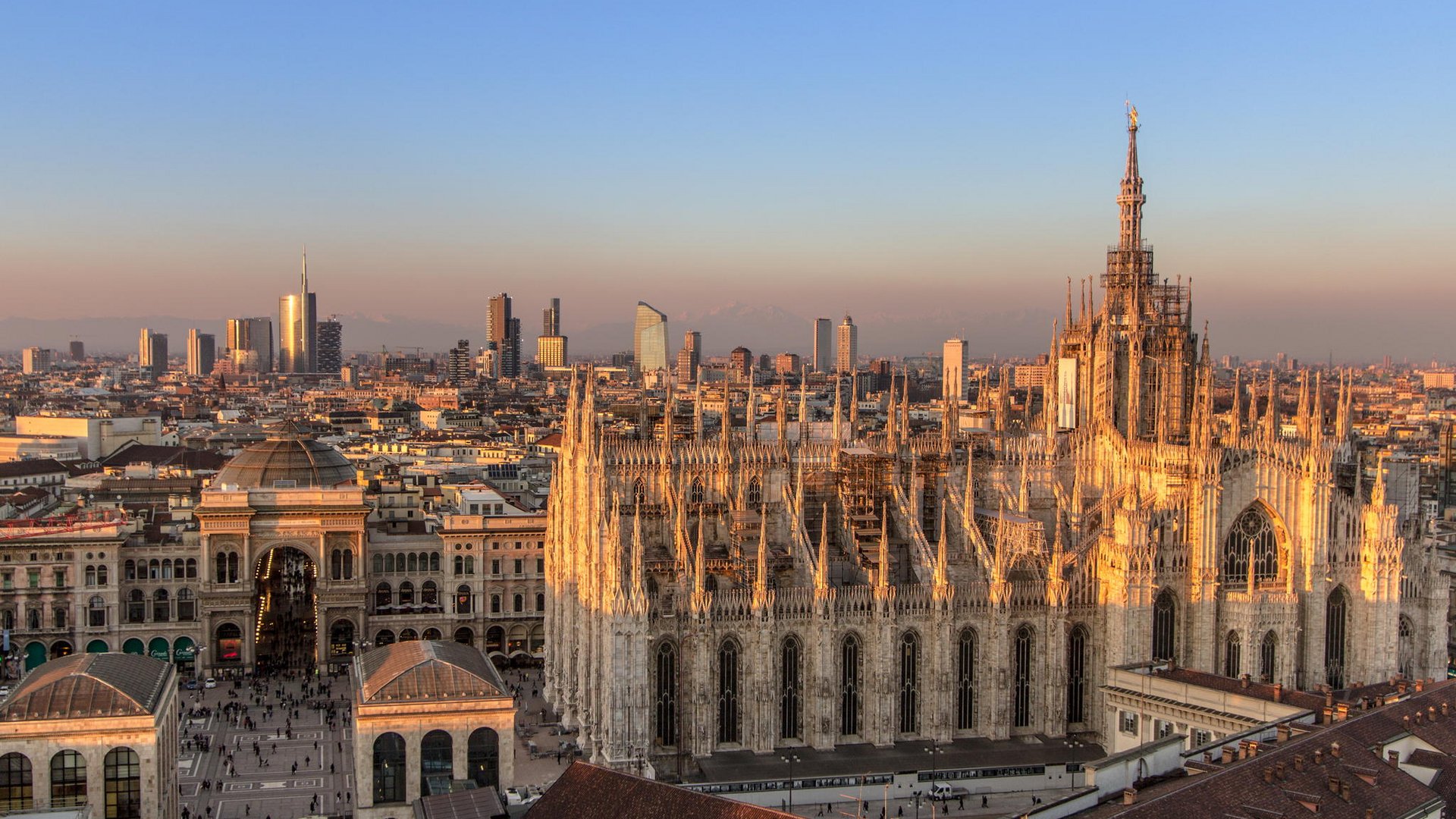 Lombardy Tours for Groups: Explore Milan, the Italian Lakes & Beyond Lombardy Tours for Groups: Explore Milan, the Italian Lakes & Beyond