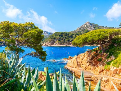 Mediterranean Walking & Hiking Tours in Italy, Spain, and Portugal Mediterranean Walking & Hiking Tours in Italy, Spain, and Portugal