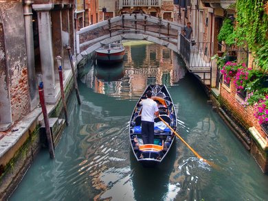 TOP ANGEBOT | Venetien - Opernevent im berühmten Opernhaus "La Fenice" in Venedig