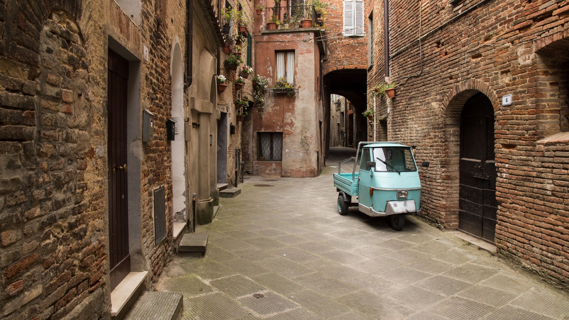 Tour Umbria and Marche: Italy’s Hidden Gems for B2B Group Travel Tour Umbria and Marche: Italy’s Hidden Gems for B2B Group Travel