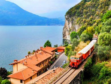 Captivating Italian Lakes Tour | Scenic Boat Trips & Villas