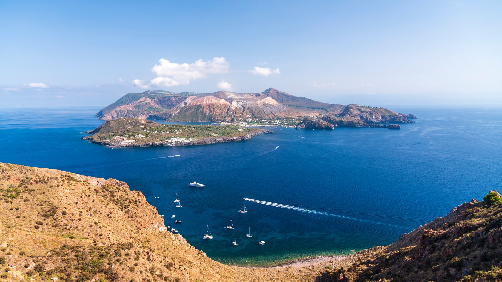 Sicilia - Isole Eolie: paradiso del trekking