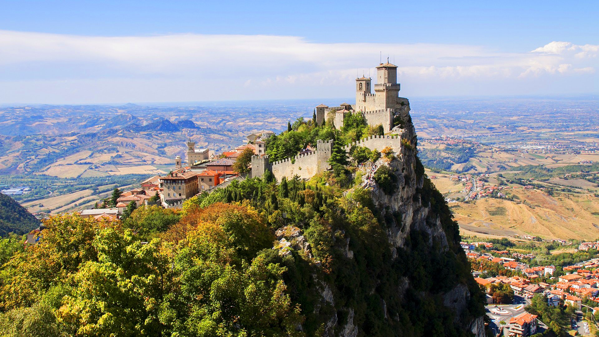 Emilia-Romagna Cultural Tour: From Apennines to the Adriatic Sea