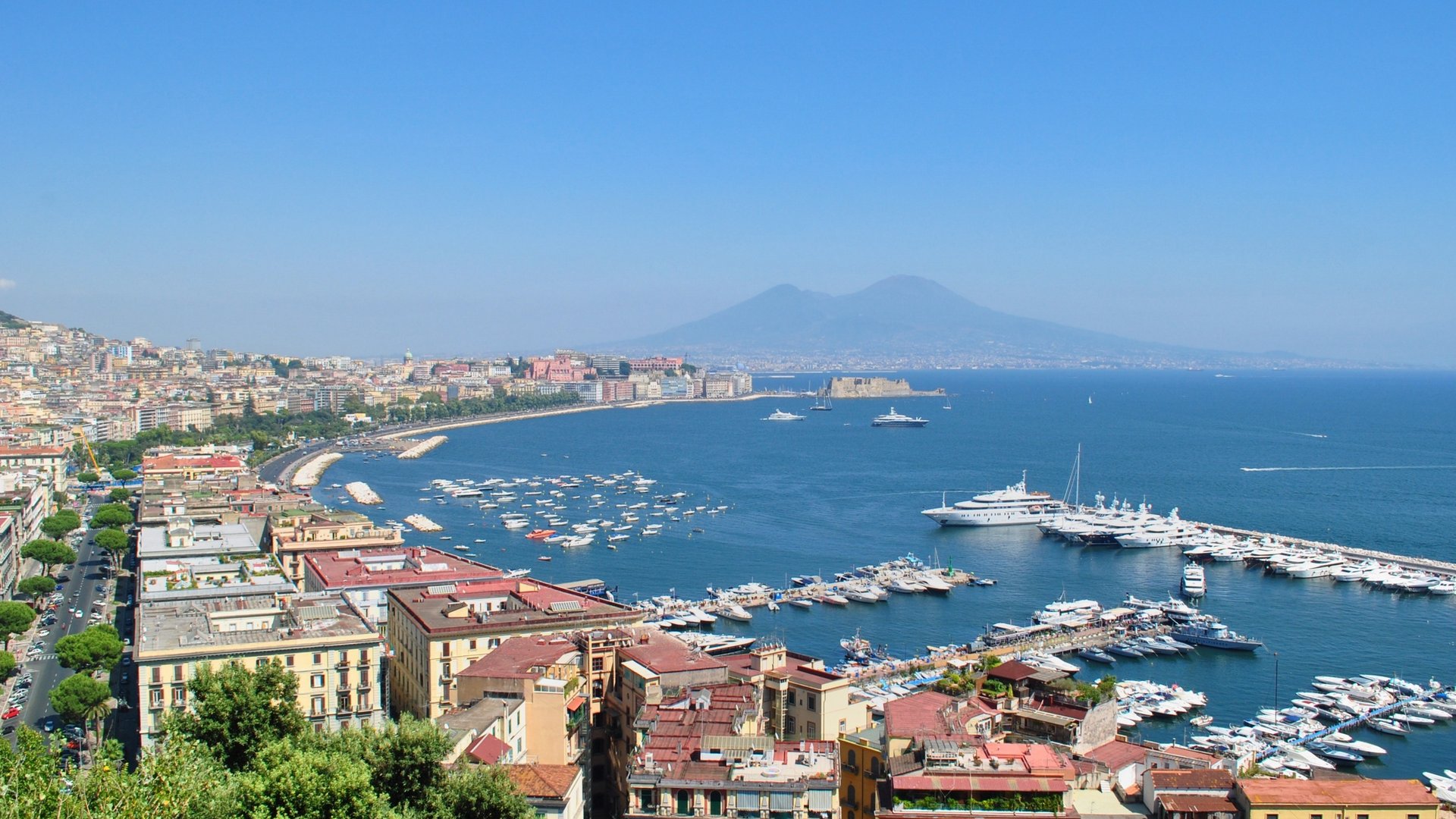 Campania - Tesori di Napoli: arte e cultura