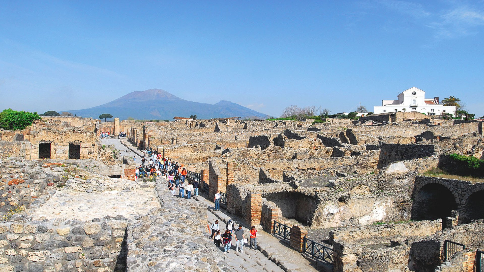 History, Cuisine & Coastal Beauty History, Cuisine & Coastal Beauty