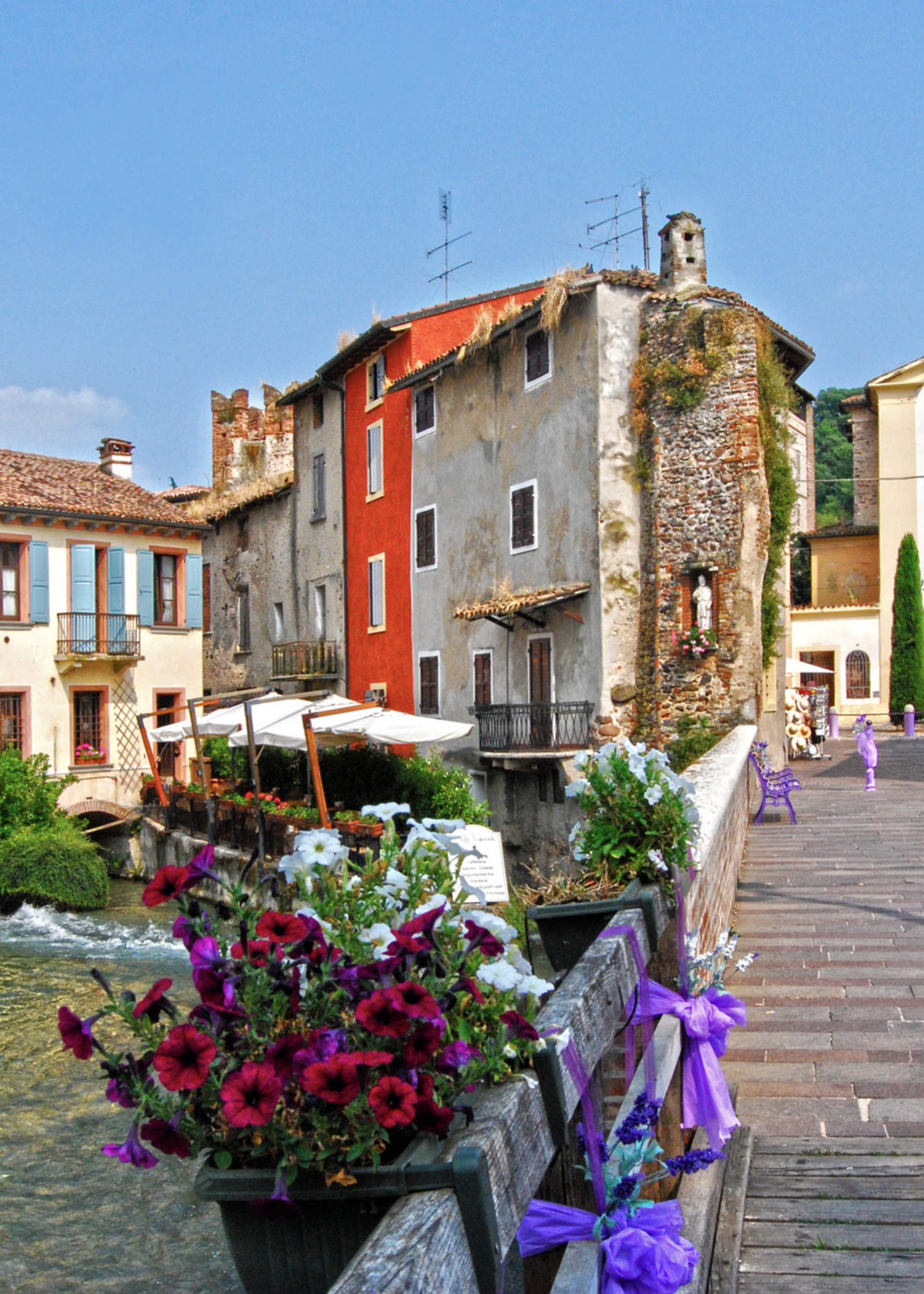 Borghi