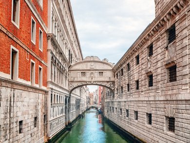 TOP ANGEBOT | Venetien - Opernevent im berühmten Opernhaus "La Fenice" in Venedig