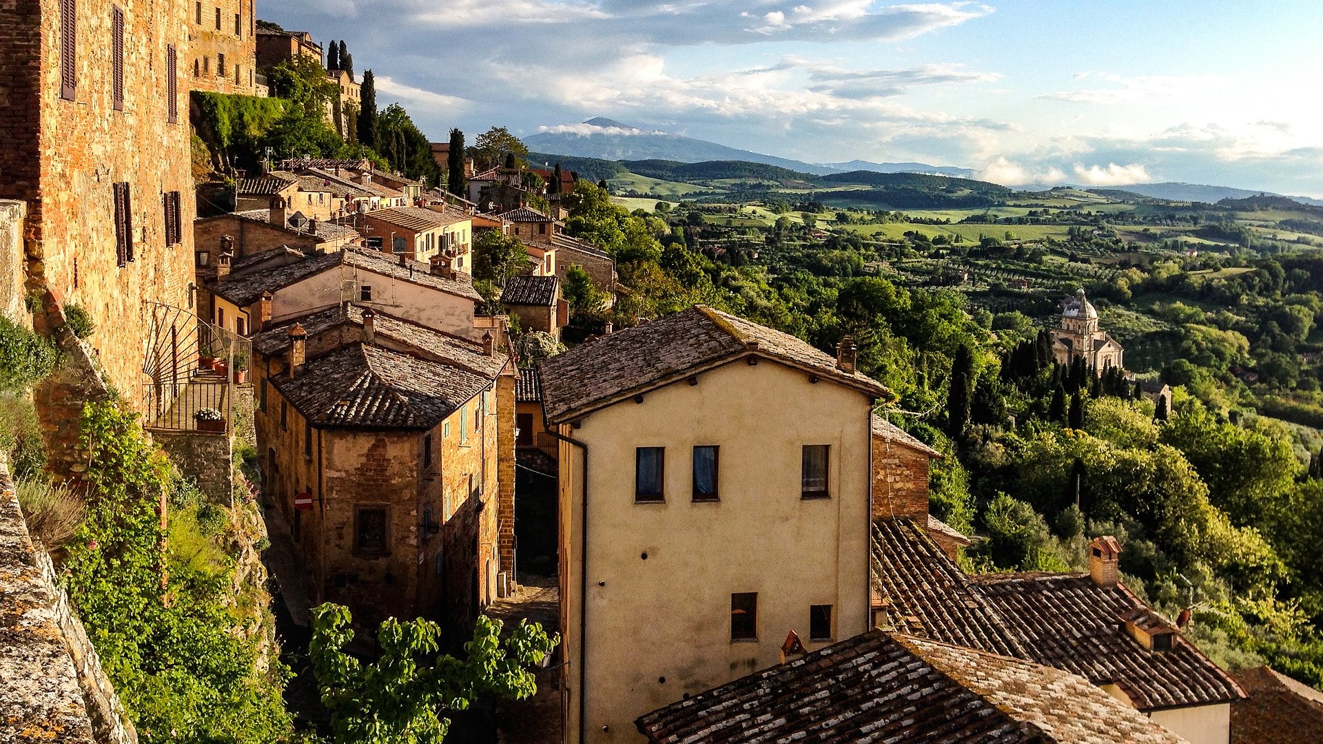 Italy Group Tour - Experience the Breathtaking Lentil Bloom in Umbria