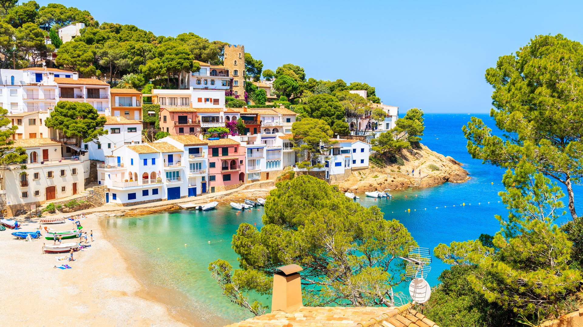 Costa Brava Flavours Group Tour: Paella, Cava & Culture