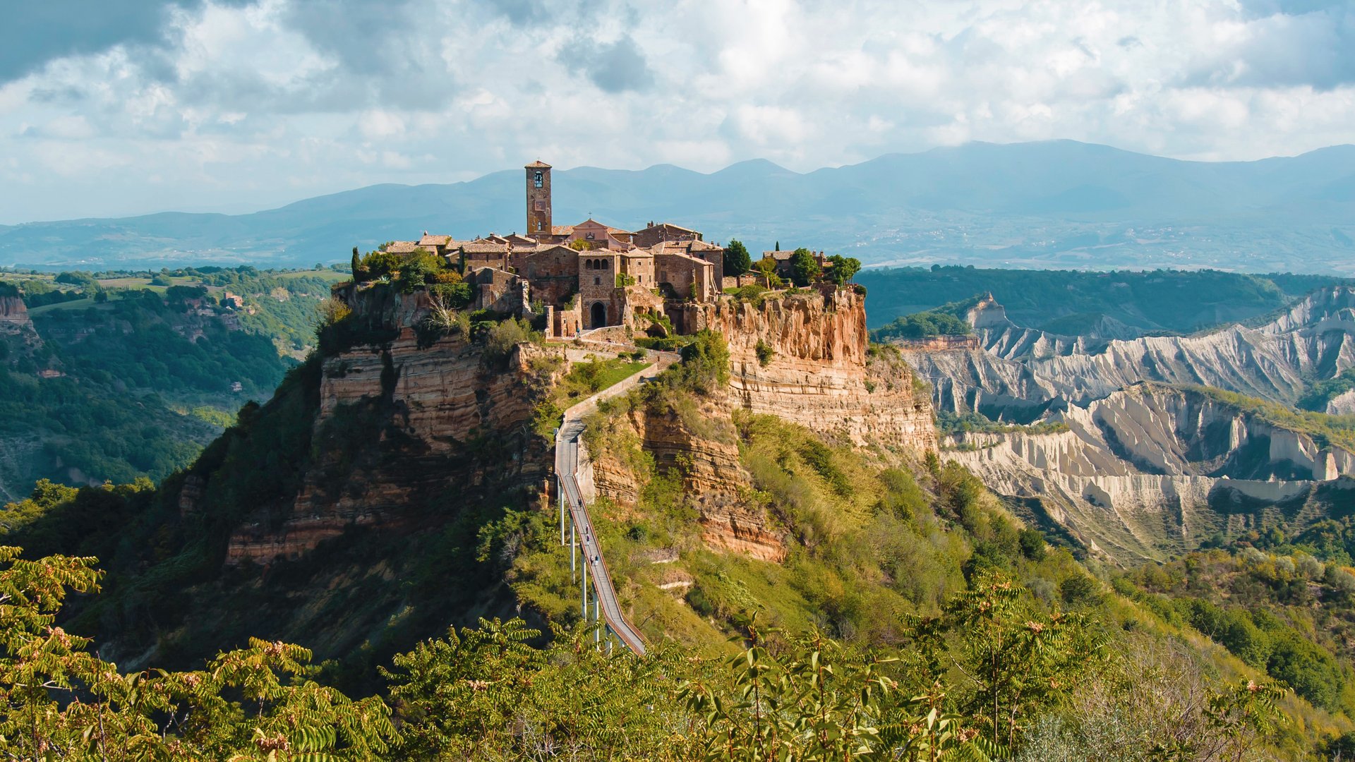 Italy’s Finest Villages Tour: Tuscany, Lazio & Umbria Charm Italy’s Finest Villages Tour: Tuscany, Lazio & Umbria Charm