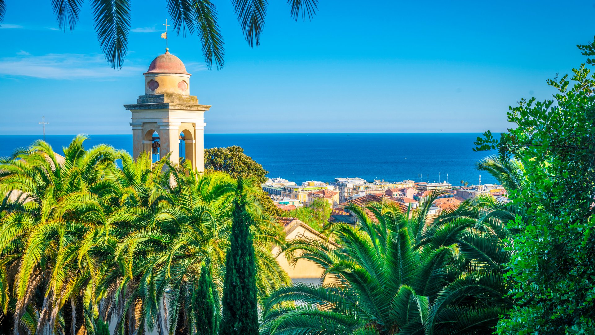 Italian & French Riviera Culture & Glamour Tour: Sanremo & Montecarlo