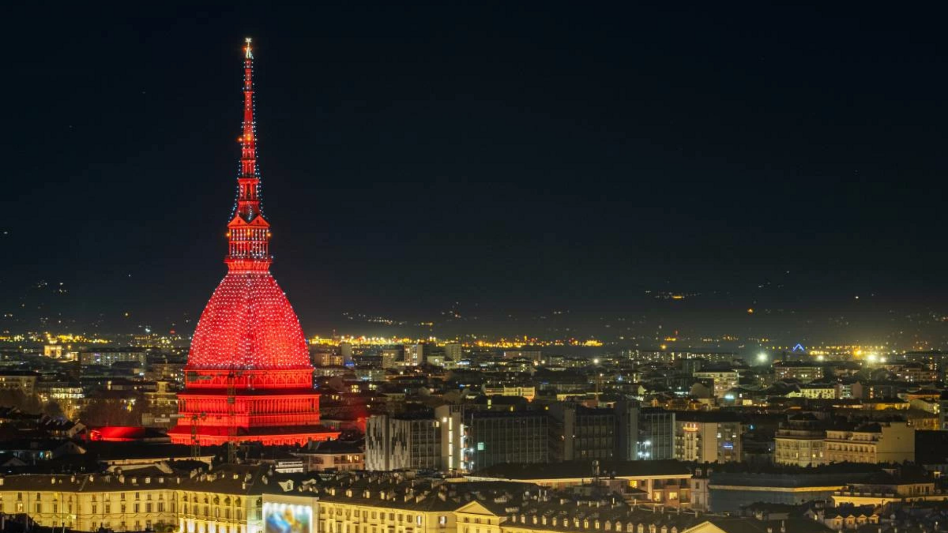 Piemonte e Valle d'Aosta - Luci di Torino e la magia del Natale a Govone e Asti